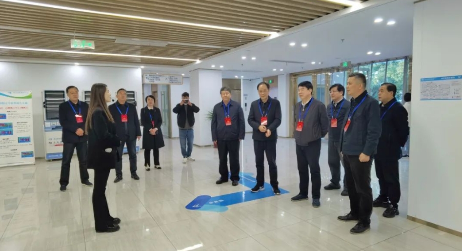 1701084299469419.png 1701084299469419.png